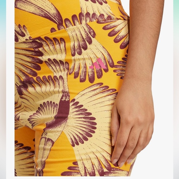 NWT✨ Adidas FARM Rio Patterned Bike Shorts - Picture 3 of 4